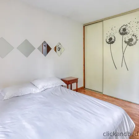 Click And Bed Hostel Ornex
